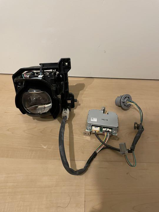 スイフト swift 左 LEDヘッドライト 発光部 ZC83S - メルカリ スイフト swift 左 LEDヘッドライト 発光部 ZC83S - メルカリ