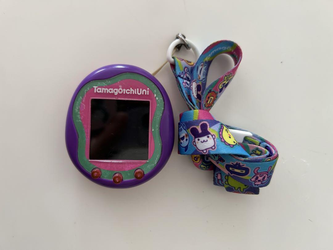 たまごっち】 美品 Tamagotchi Uni パープル ストラップ付き