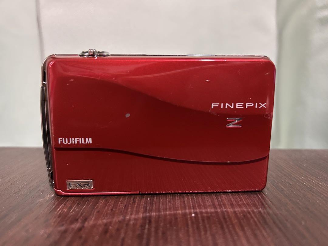デジタルカメラ FINEPIX Z700EXR