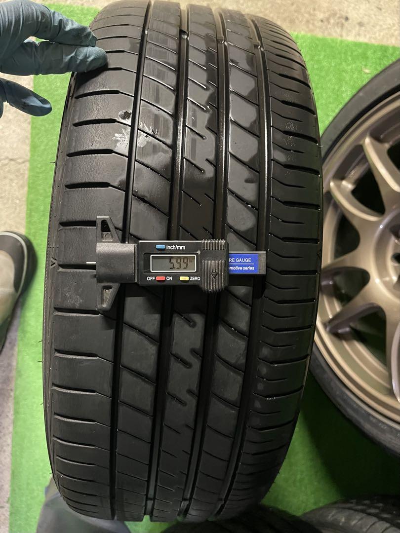 美品　エモーション　CR Kai 17インチ　7J +42 PCD100 4穴
