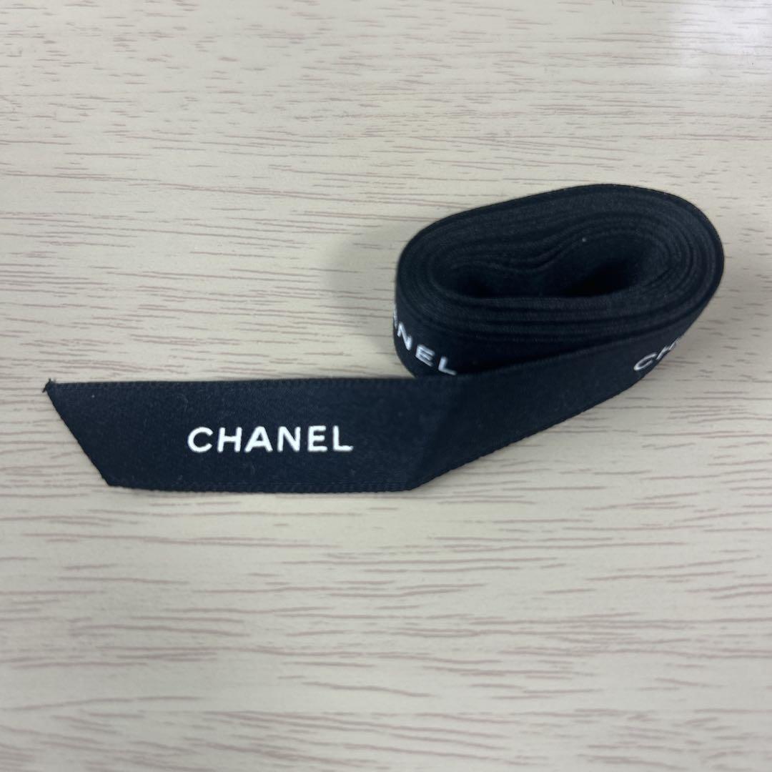 【キラリと揺れるリボンをあなたの腕にいかが】CHANEL バングル CHANEL リボン - メルカリ