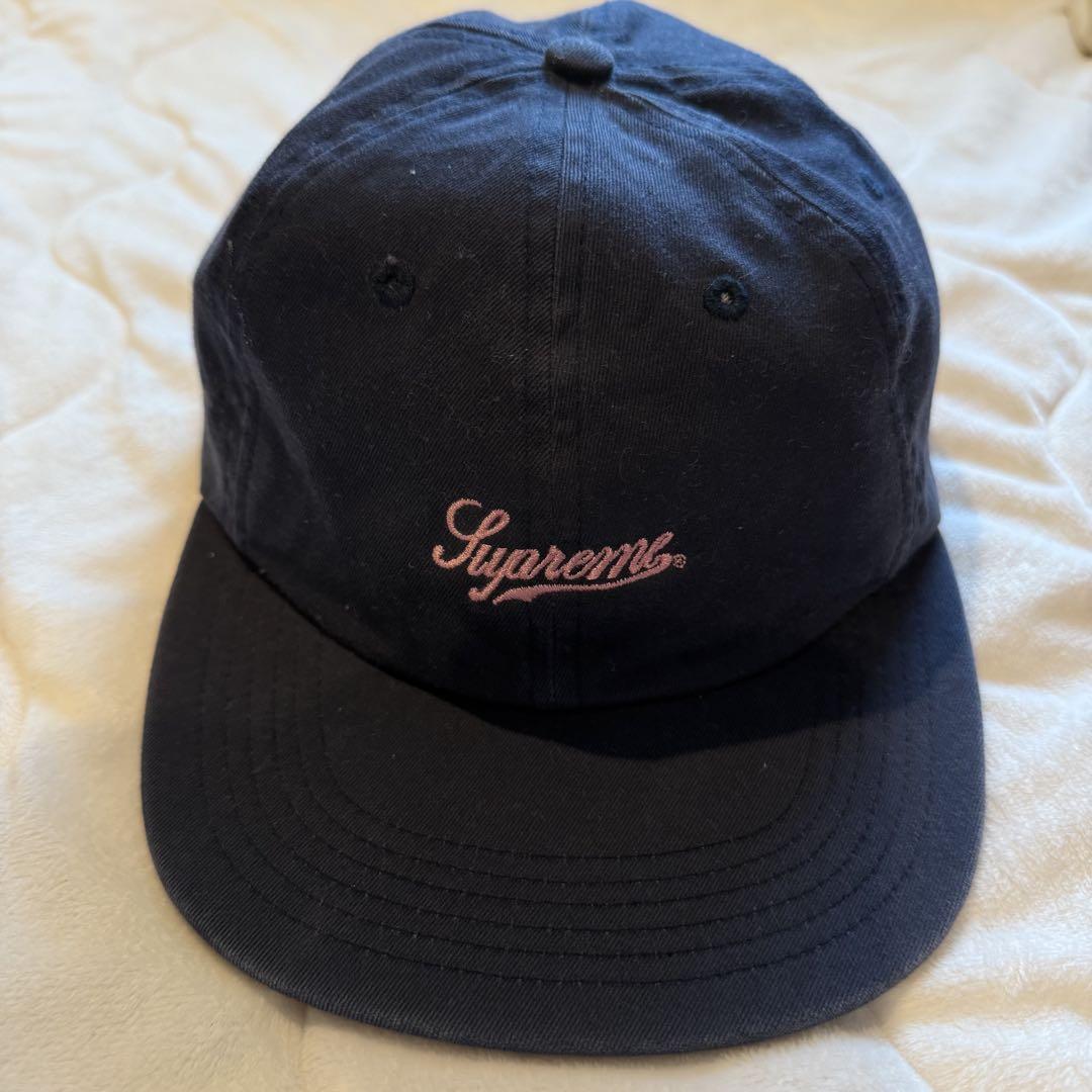 美品 supreme ネイビー×ピンク キャップ