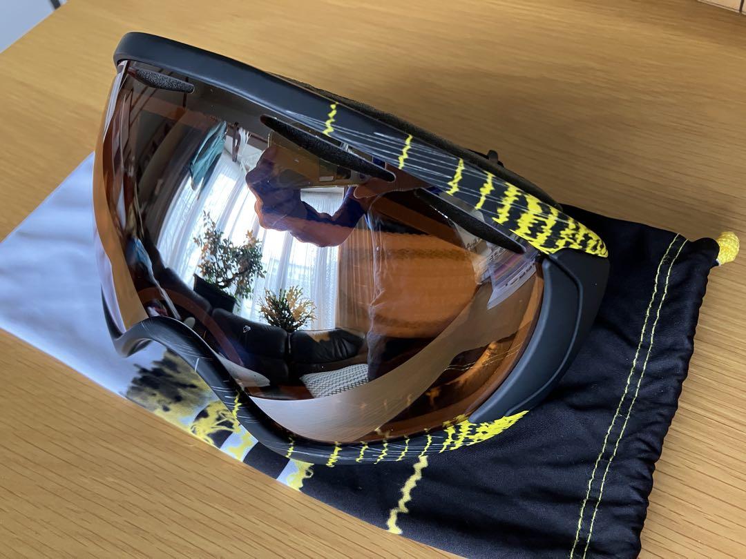 OAKLEY ゴーグル 収納袋付き