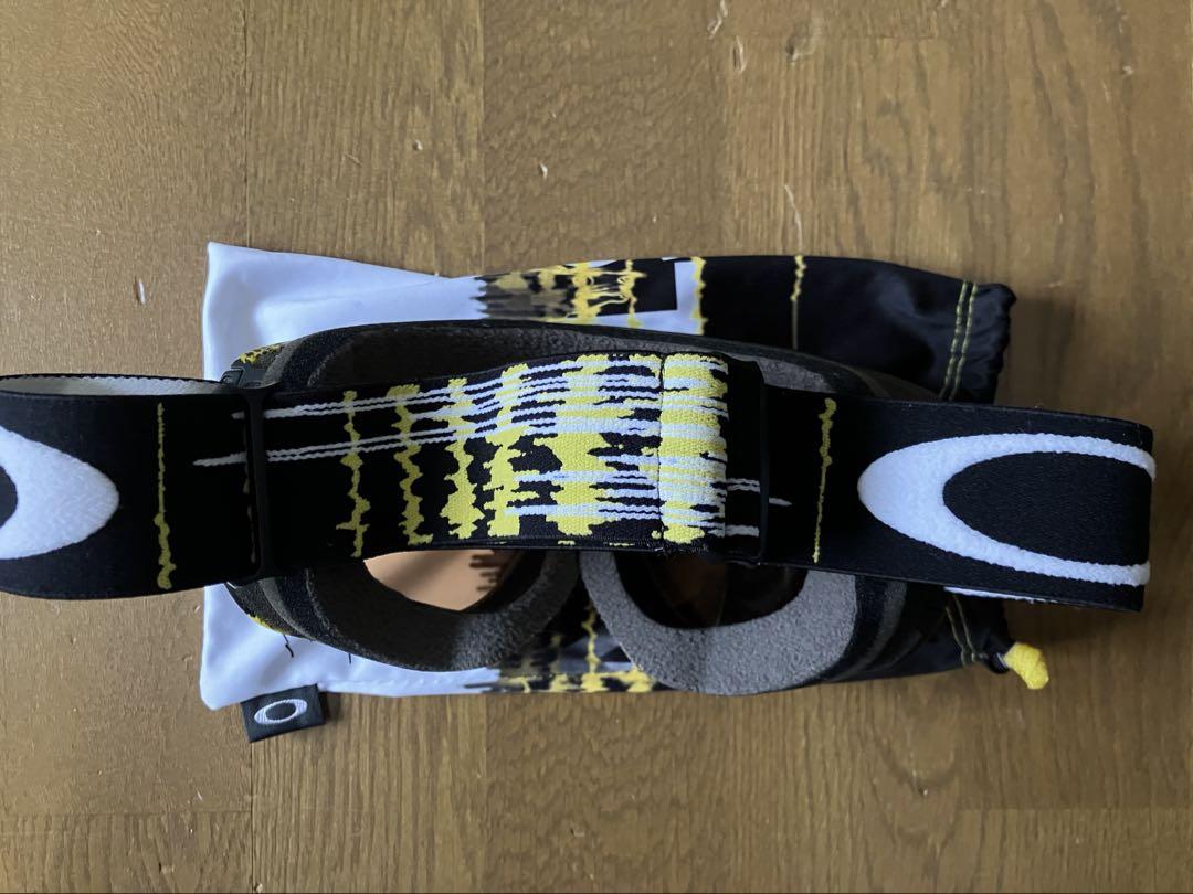 OAKLEY ゴーグル 収納袋付き