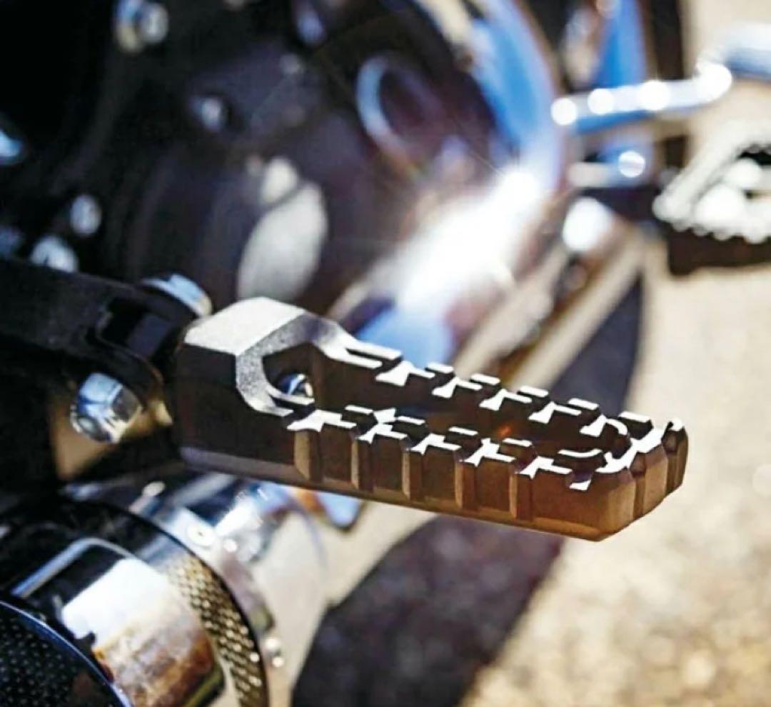 週末までセール）ハーレー　フットペグ