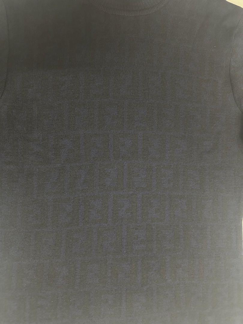 専用FENDI ニット タートルネック