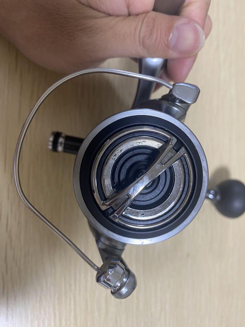 シマノ SHIMANO 【良品】スピニングリール NASCI C5000XG