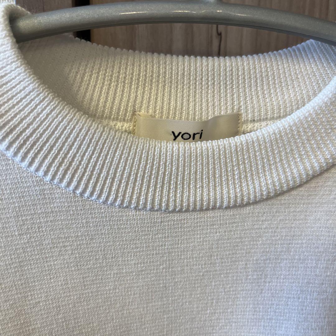 【美品】 yori コットンパフスリーブニット　ホワイト
