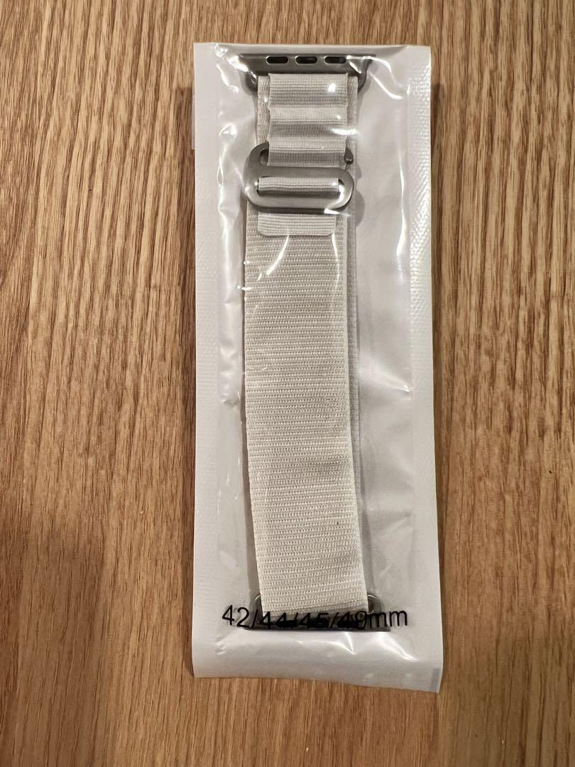 【極美品】Apple Watch ultra2 49mm 未使用ベルト2本付き 画像10