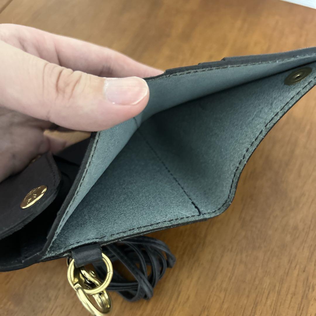 イルビゾンテネックウォレット　ミニ財布