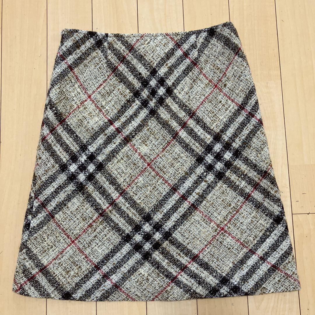 いラインアップ BURBERRY LONDONスカート ツイード チェック ベージュ サイズ40 スカート