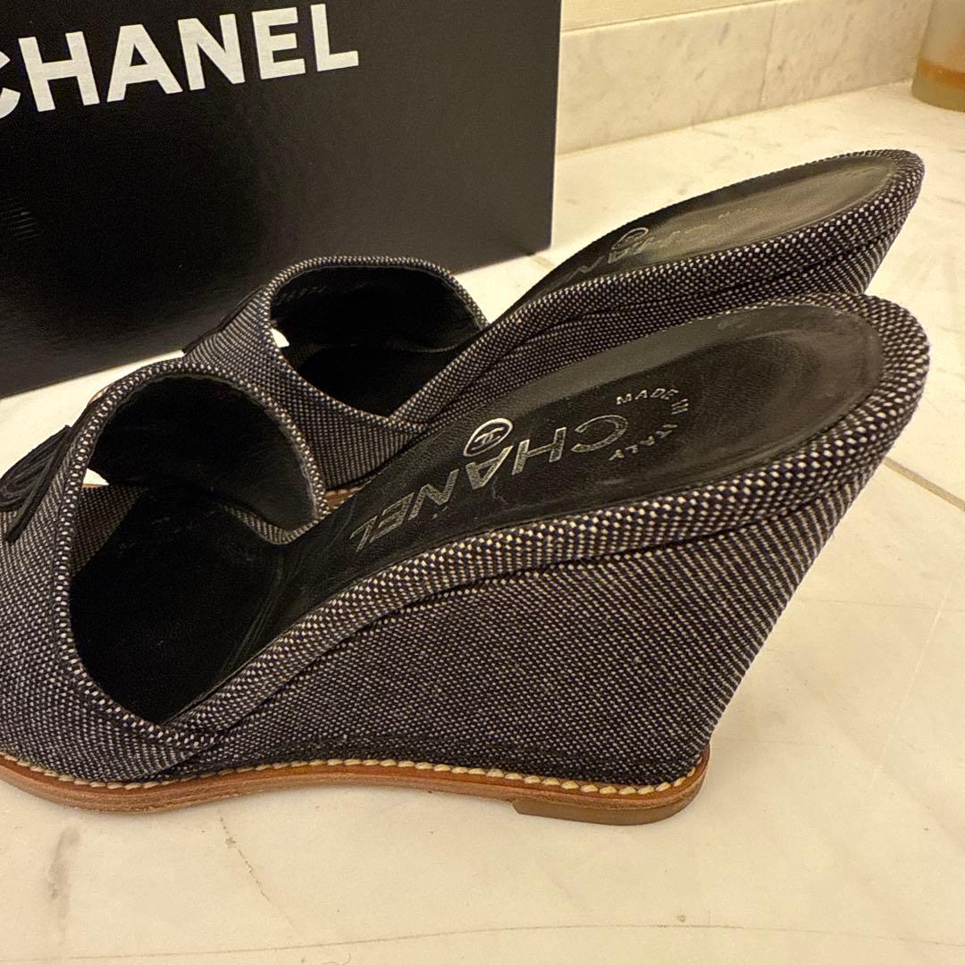 シャネル デニム素材のサンダルです☆ シャネル デニム素材のサンダルです☆