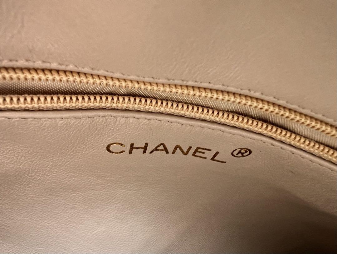 CHANEL ショルダーバッグ　ラム　キャメル