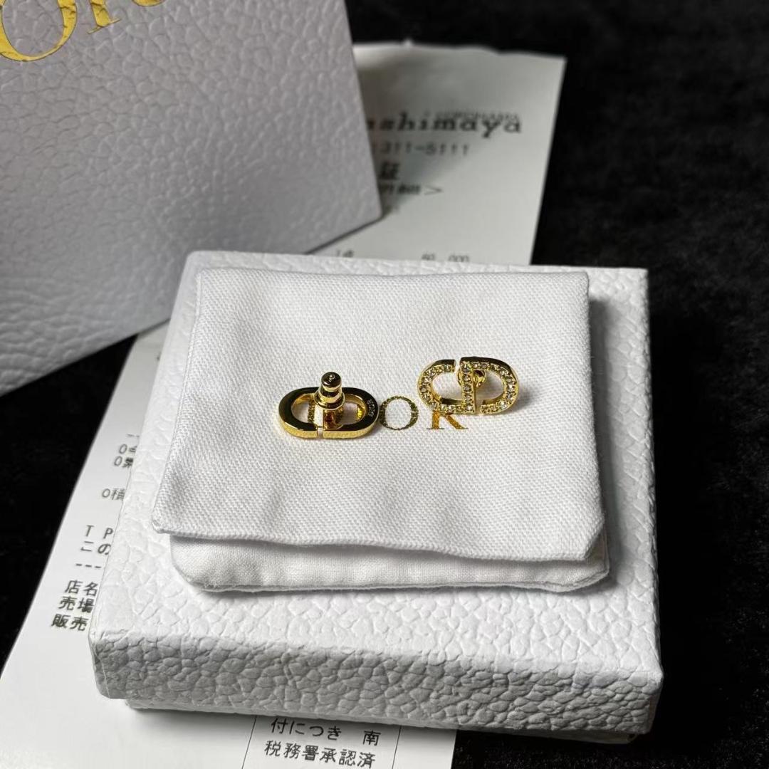 美品 DIOR ロゴピアス