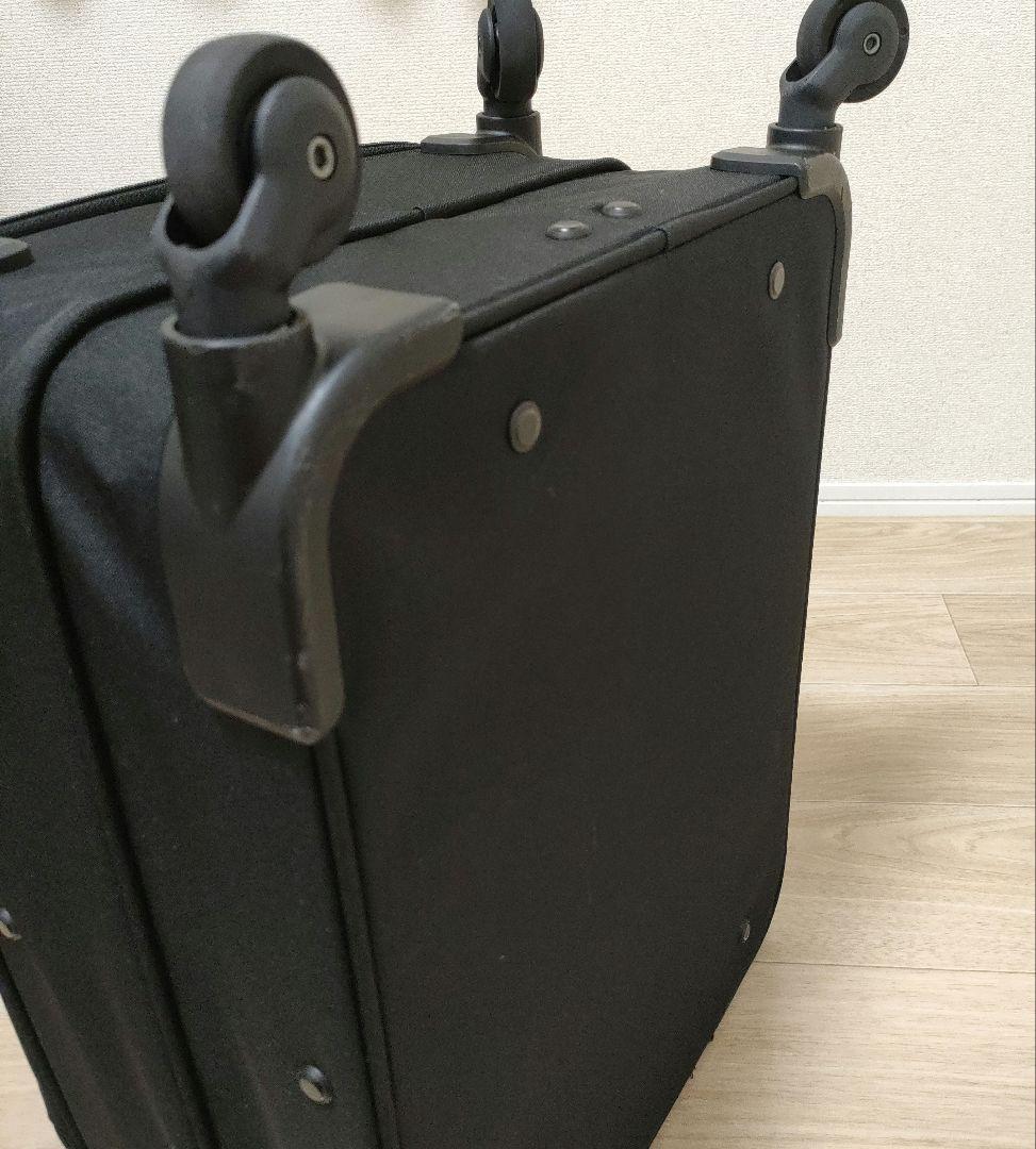 無印良品　半分の厚みで収納できるソフトキャリー36L機内持込み対応サイズ