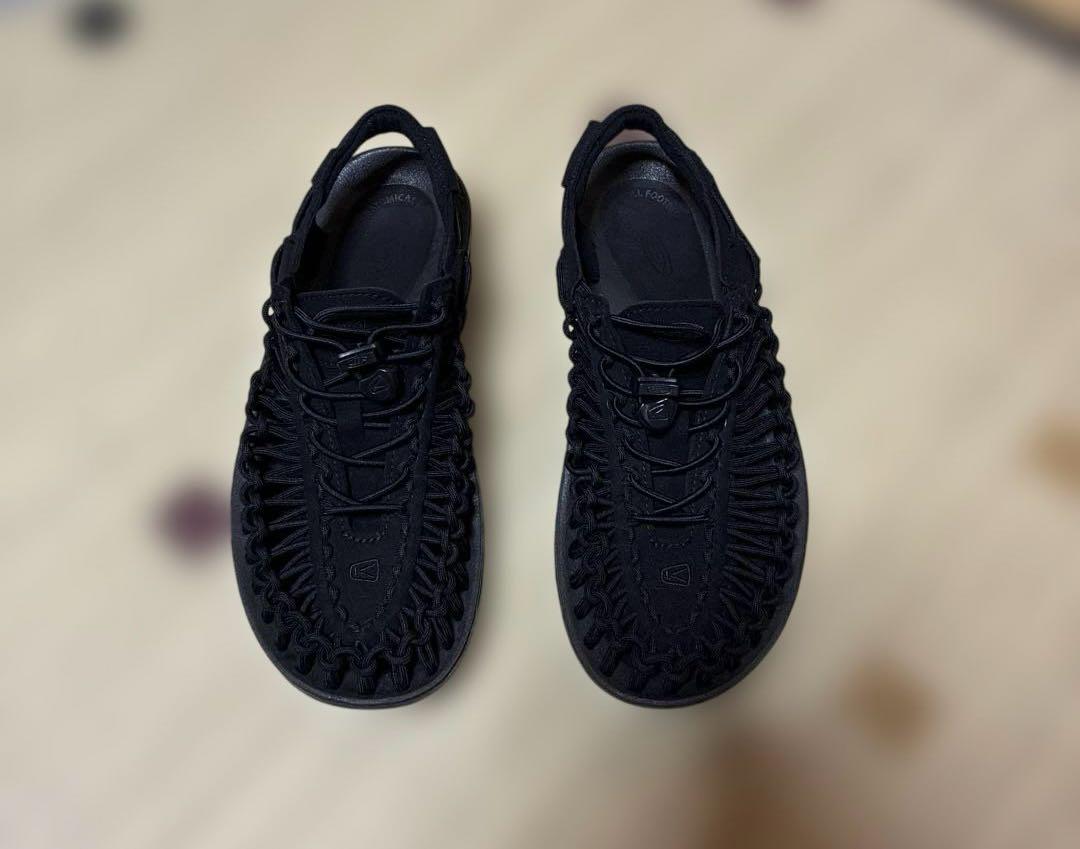 KEEN サンダル