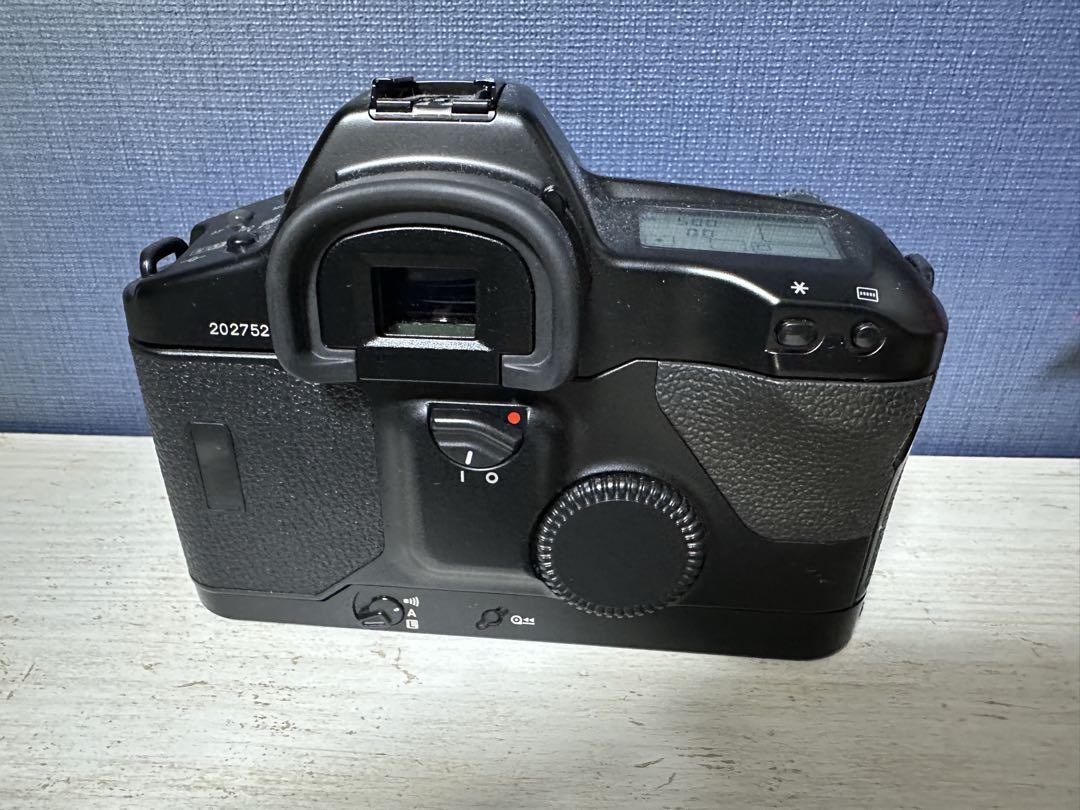 Canon EOS-1N フィルムカメラ
