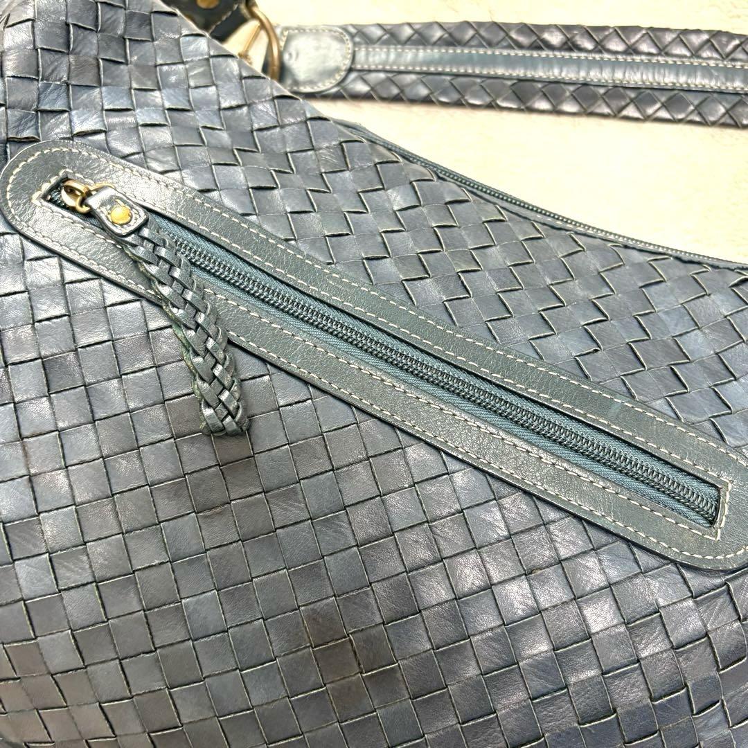 ESTINE エスティーヌ 三日月 ショルダーバック 編み込み　レザー　本革
