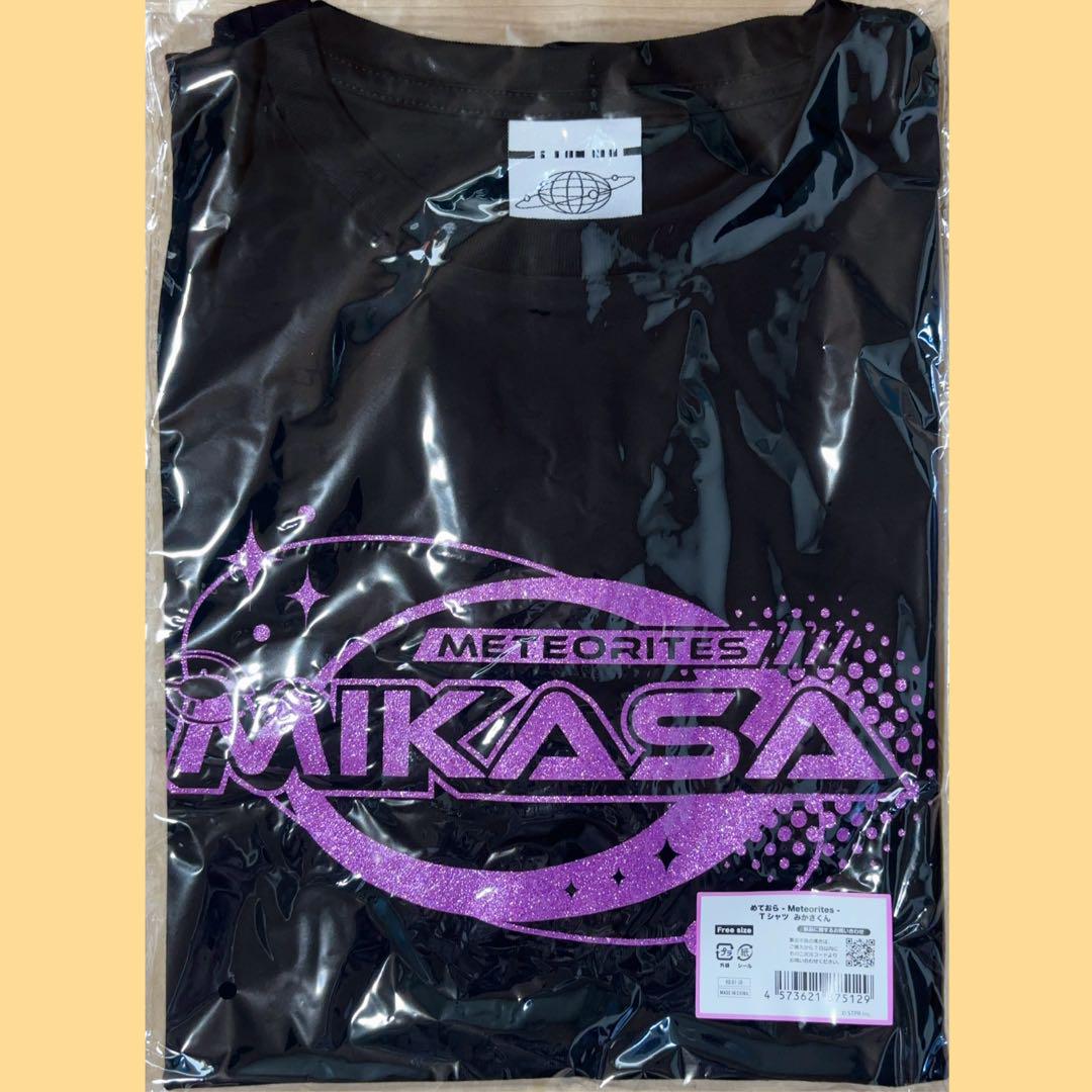 めておら グリッターロゴTシャツ メルト・ダ・テンシ 7/25限定 最終価格 めておら FIRST 1MPACT グリッターロゴ Tシャツ みかさくん