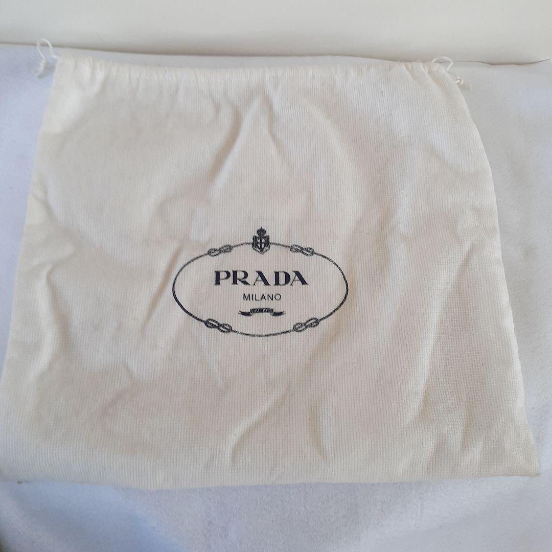 ⭐PRADA⭐プラダ　ヴィンテージ　ブラック　レザー　チェーンショルダーバッグ