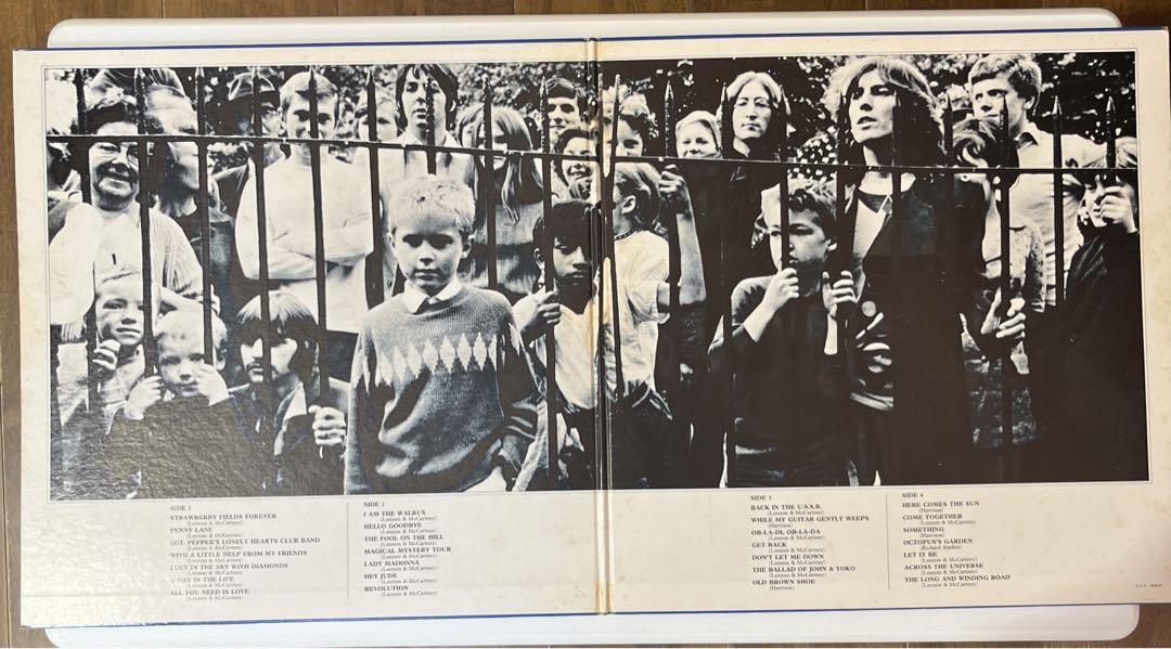 ビートルズ　ベスト盤（青）　1967年〜1970年