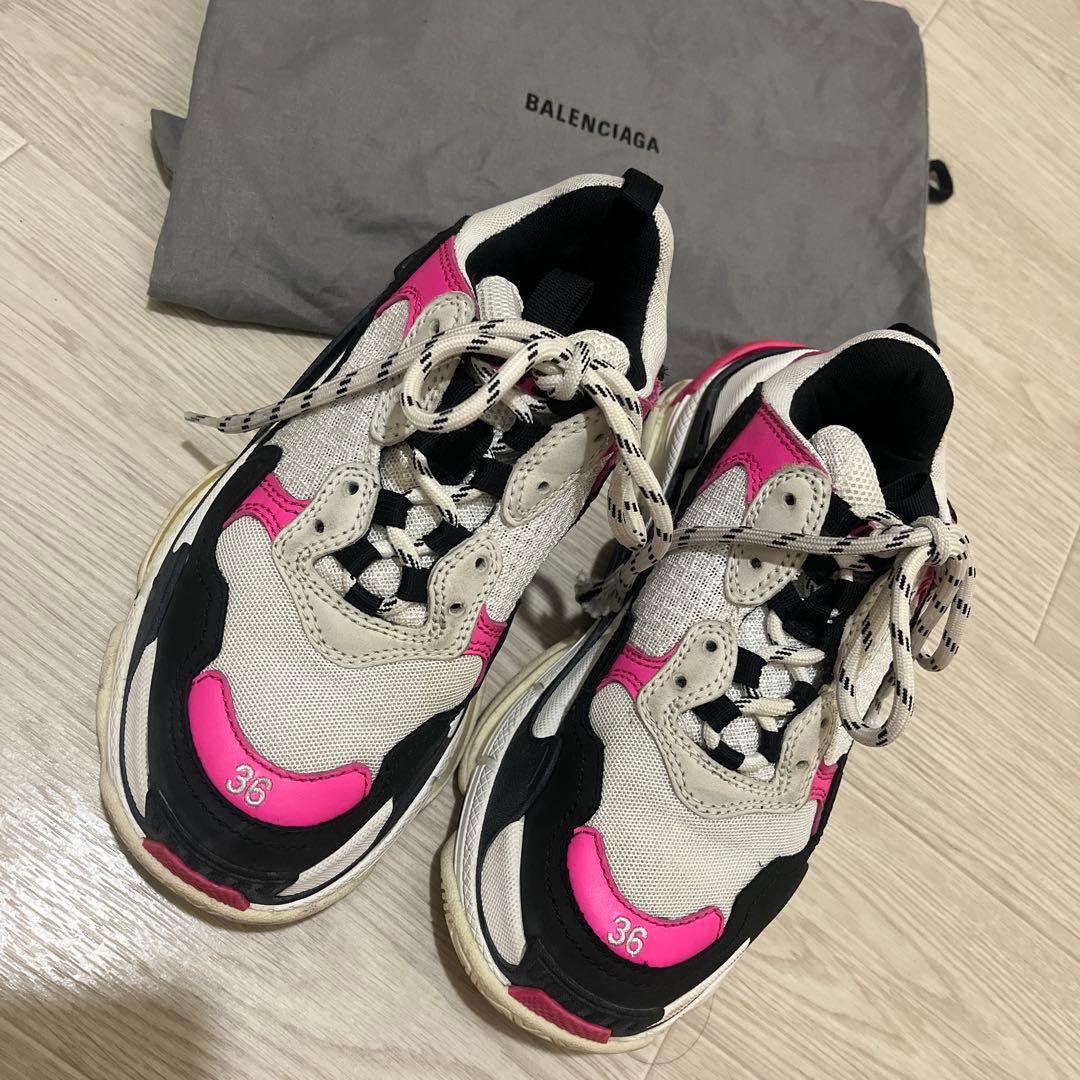 バレンシアガ　トリプルs 24cm