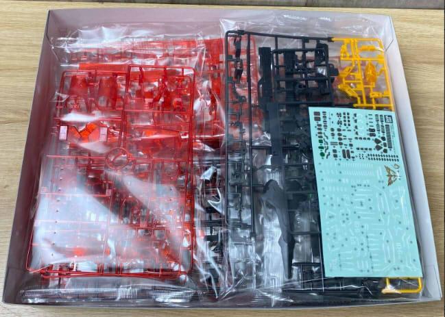 RG 1/144 νガンダムHWS クリアカラー+ サザビー クリアカラー 2体