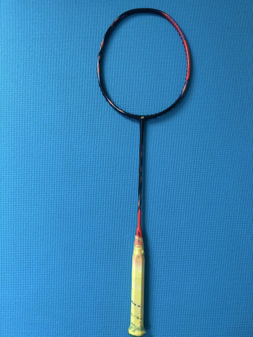 ラケット Yonex astrox 77 pro