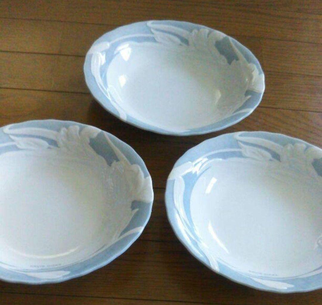 【29日まで値下げ】DAVIDHICKS大皿陶器製 花模様 3枚セット