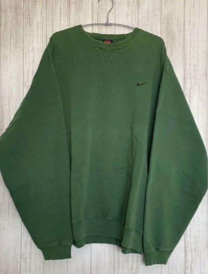 NIKE スウェット　緑