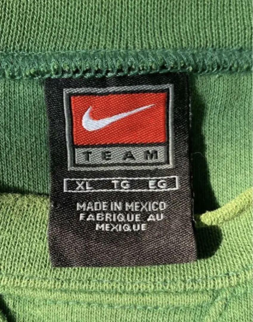 NIKE スウェット　緑