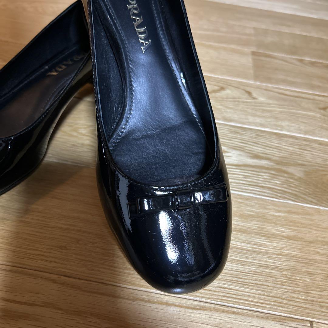 PRADA エナメル 黒 ハイヒール・パンプス　37.5