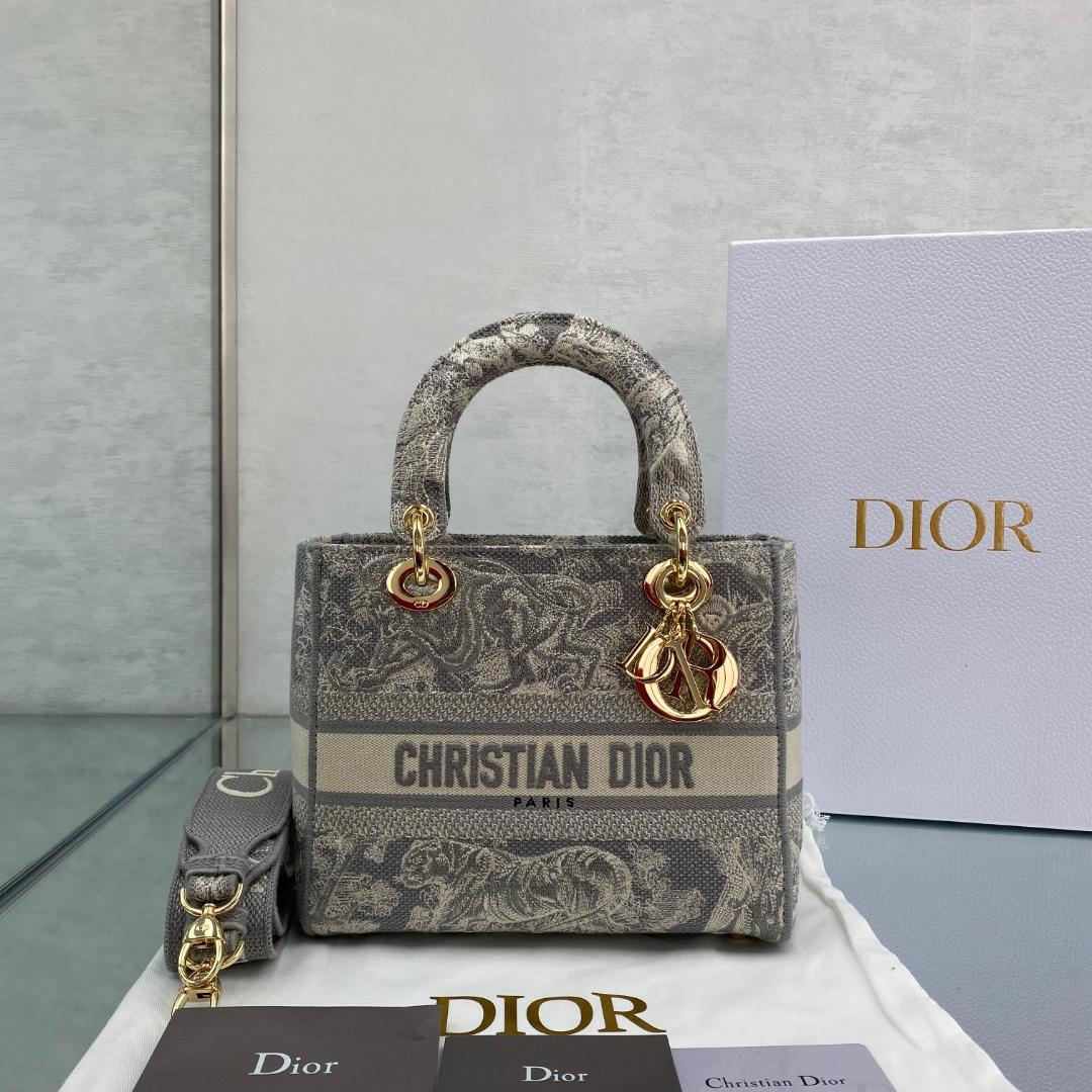 Dior ディオール LADY D-LITE ミディアムバッグ