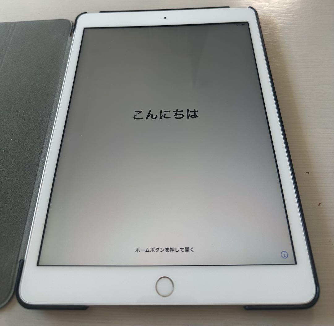 Apple iPad シルバー 本体 第7世代 32GB - メルカリ