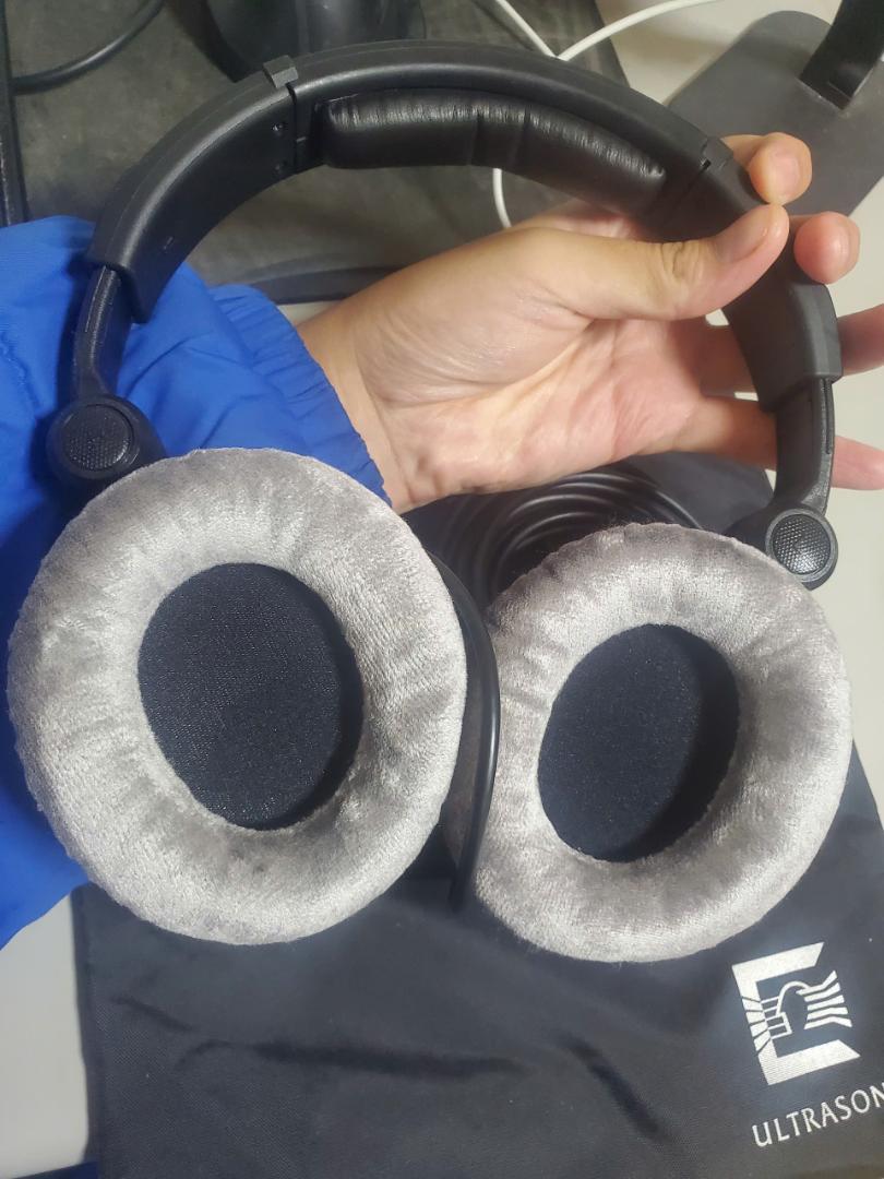 DJ機材 Ultrasone HFI-780