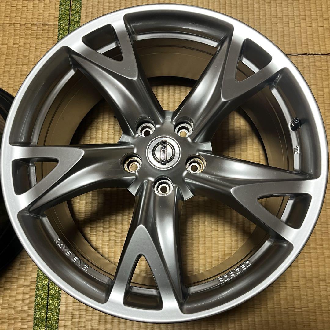 Z34純正ホイール