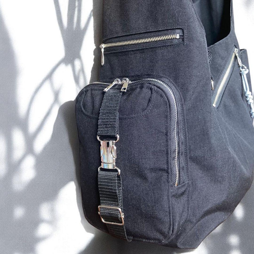 shoulder bag／コーデュラ black