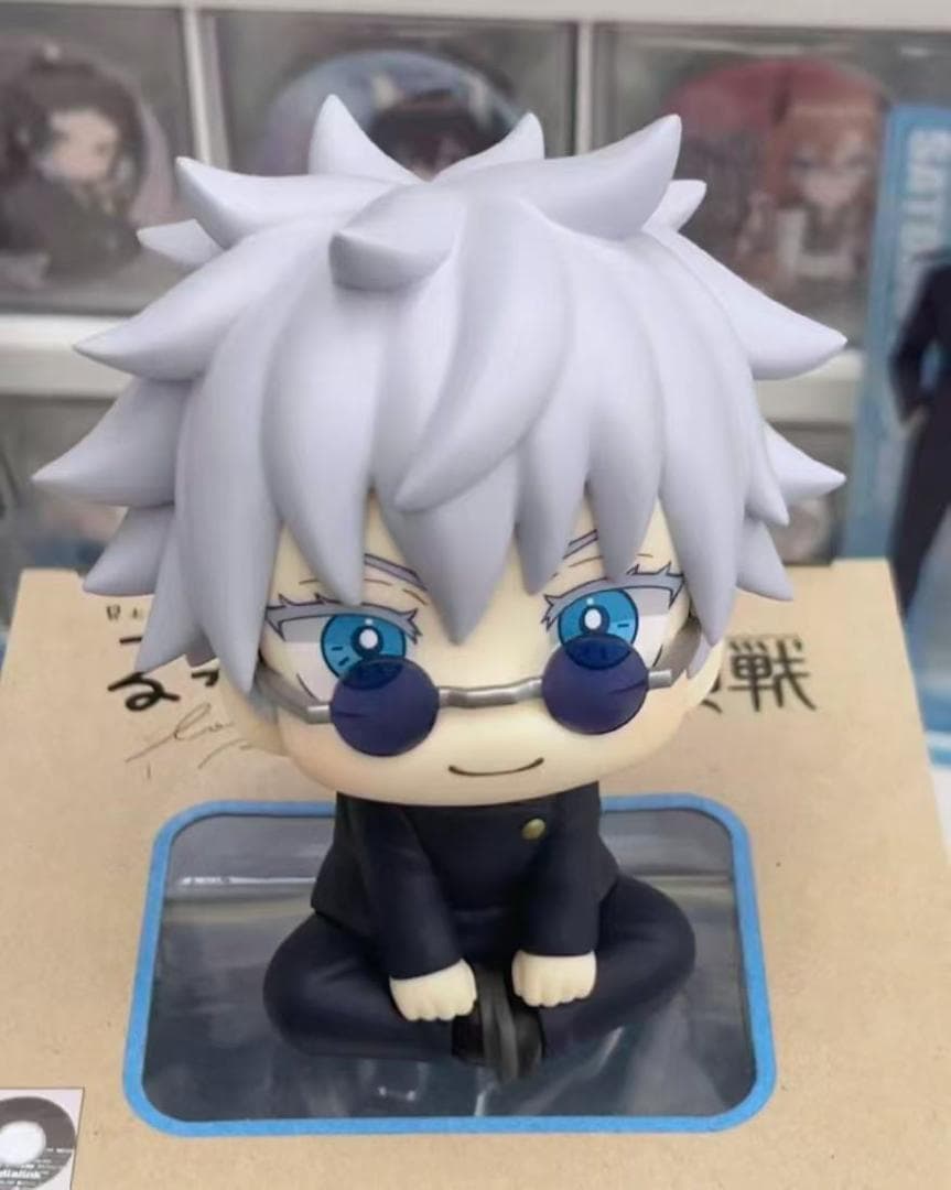 呪術廻戦 五条悟(ごじょう さとる)Q版フィギュア 可愛いビッグヘッド座りポーズ 呪術廻戦 五条悟(ごじょう さとる)Q版フィギュア 可愛いビッグヘッド座りポーズ