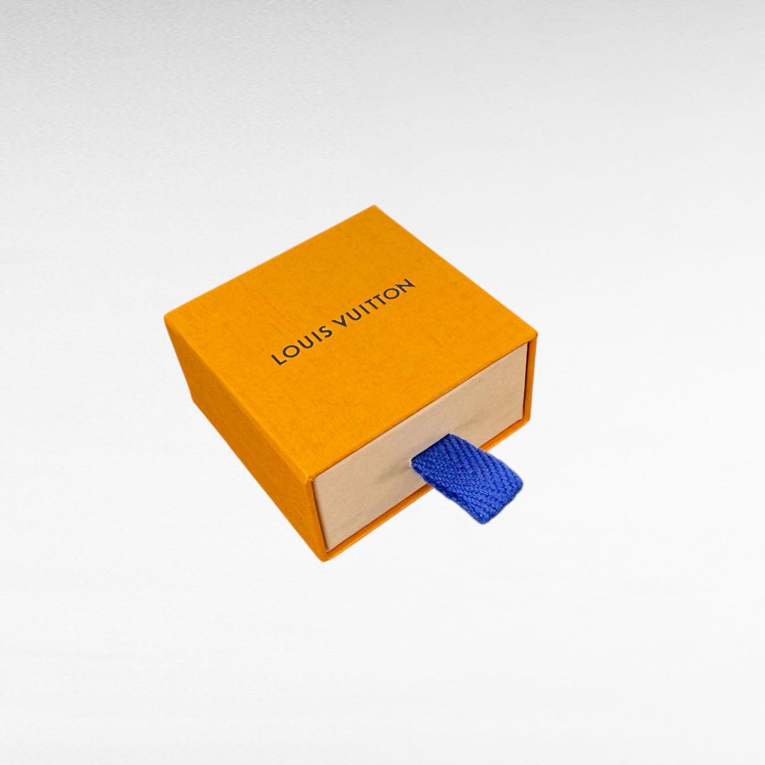 美品】ヴィトン LV ロゴ フープ ピアス モノグラム M01859