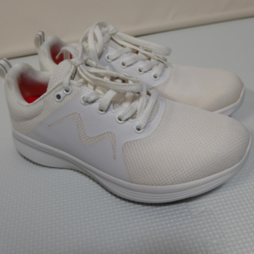 MBT YASU LACE UP W 702753　24.5　新品 ホワイト　②