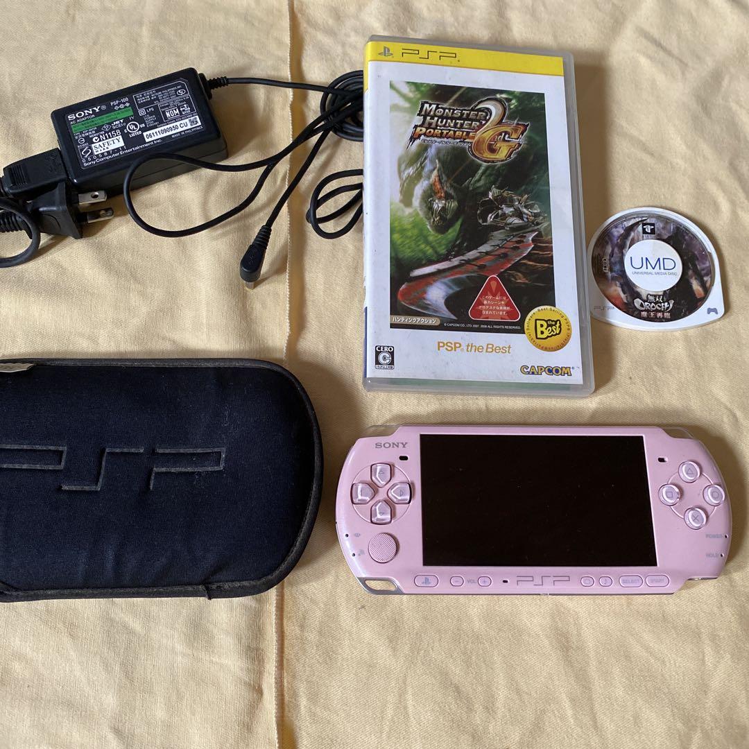 PSP本体（ピンク）+ゲームソフトセット