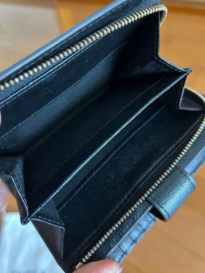 新品 未使用品 タグ付き FURLA 財布 ブラック