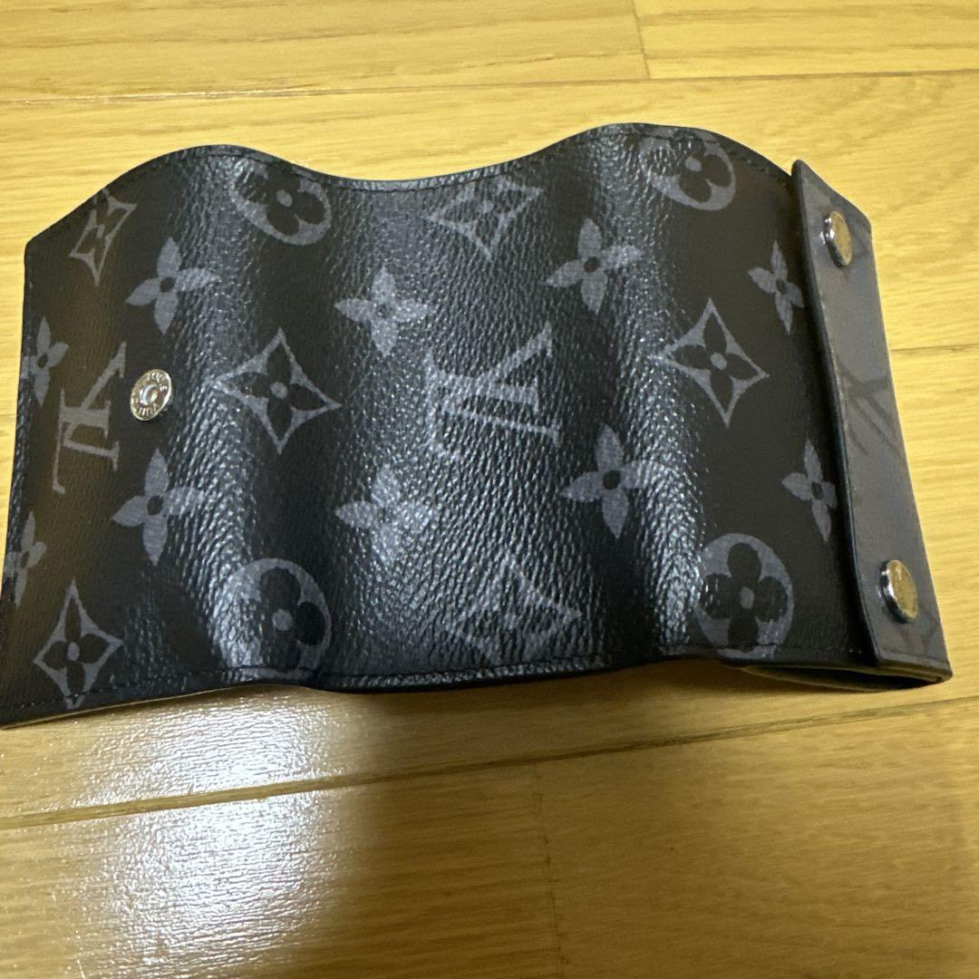 ルイヴィトン三つ折り財布