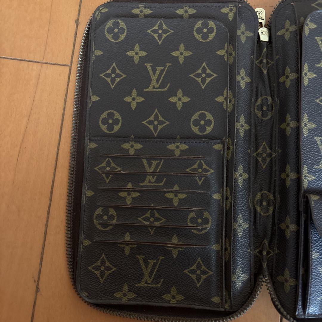 Louis Vuitton トラベルケース - メルカリ