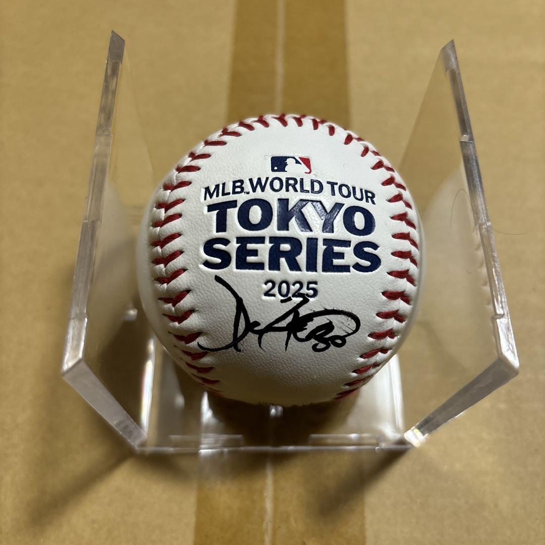 ドジャース デーブ・ロバーツ 直筆サインボール MLB TOKYO SERIES MLB Tokyo series ドジャース デーブロバーツ カーショー
