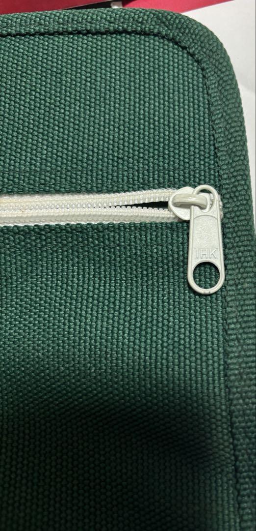 HERMES エルメス ポーチ セカンドバッグ バッグ クラッチバッグ 緑 ロゴ
