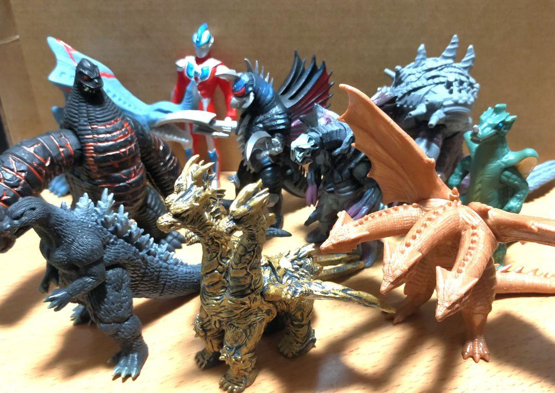 【希少】ゴジラ ウルトラマン怪獣 特撮フィギュアソフビ10体まとめ売り