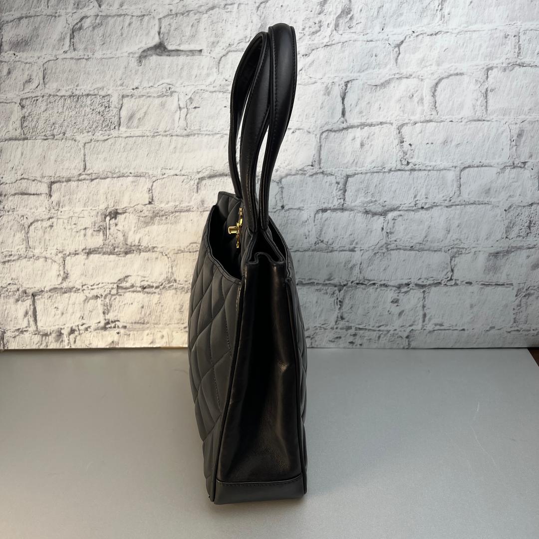 CHANEL ココマーク ハンドバッグA-9990 CHANEL ココマーク ハンドバッグA-9990