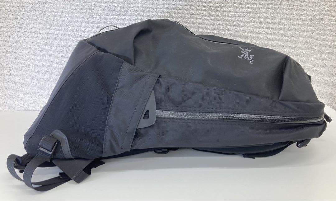 ARC'TERYX アークテリクス リュック アロー22 ステルスブラック