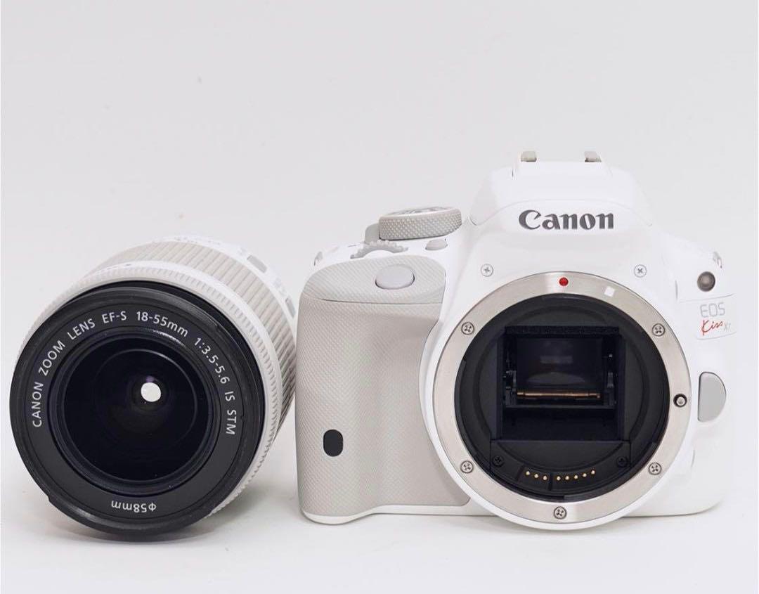 大人気一眼レフ♪超希少 Canon EOS Kiss X7 ホワイト